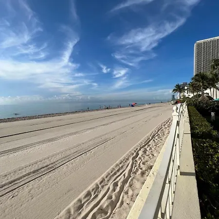 Miami Hollywood Great Two Bedroom Apartment With Channel View 006-22Bvic